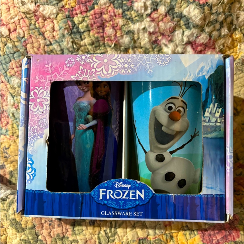 Frozen Drinking glasses-2, new in box